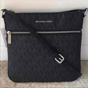 Not for sale looking for this in black or brown